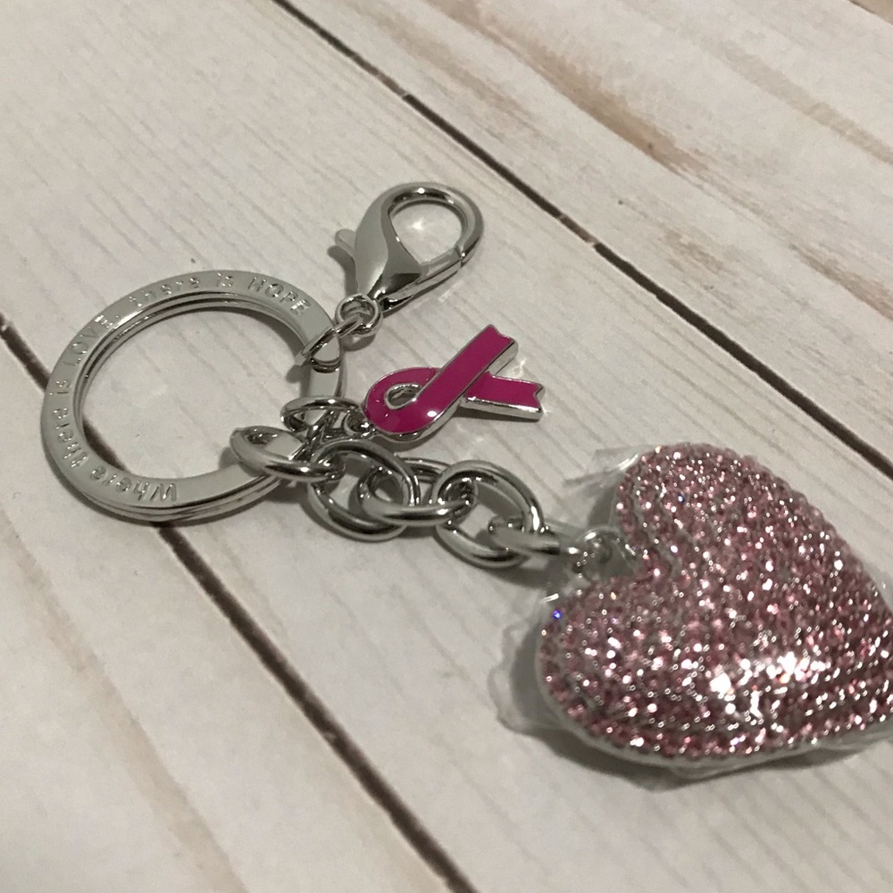 💟 SALE 🛍✅ 🆕 Breast Cancer Ribbon Keychain